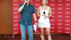 Natáčeli do vyčerpání. Herci kolabovali, přiznává po letech seriálová hvězda.