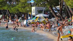 Chorvatsko dovolená u moře: Písečné i oblázkové pláže a průzračné moře