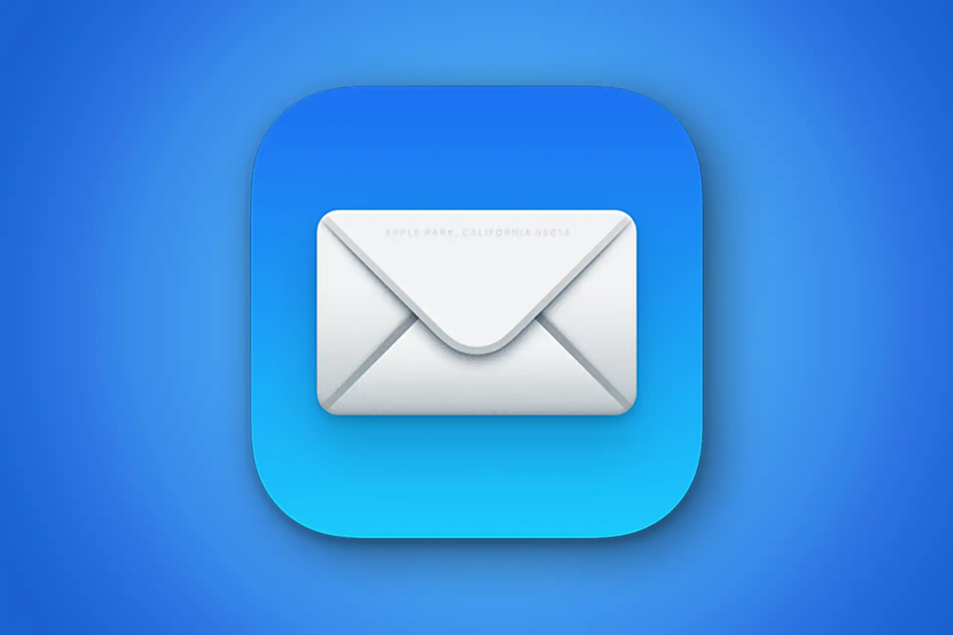 Ikona e-mailové aplikace Apple Mail na modrém pozadí